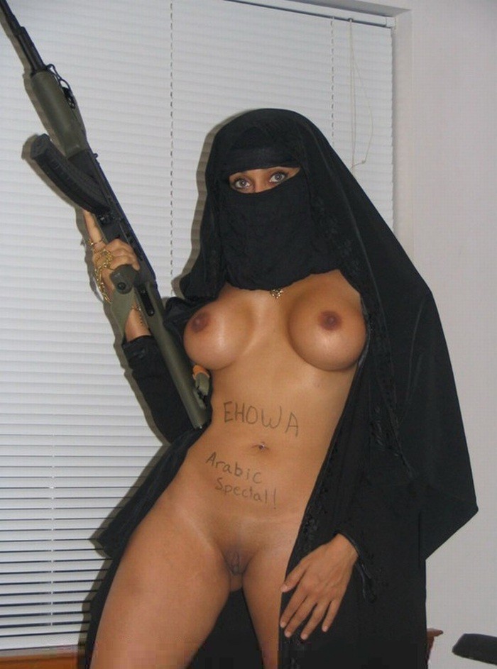 Sexy Pakistani Muslim Girl Wife na photo