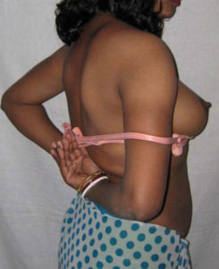 Perky Indian Tits - Beautiful Desi Indian Teen Girls Nude Boobs and Twats