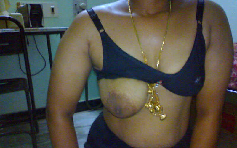 Desi Nipples - Gorgeous Punjabi Hotties XXX Nude Desi Boobs pics Collection