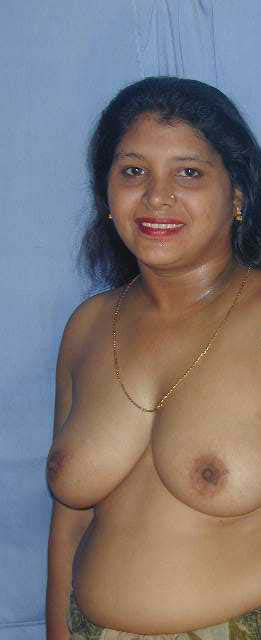 Desi Nude Breasts - Indian Babes Nude Boobs Desi XXX Pictures Gallery