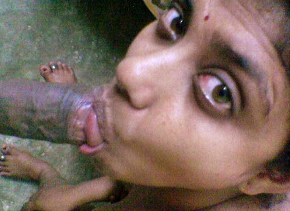 597px x 435px - Horny Desi Chicks Suck Huge Indian Cocks in Real Homemade ...