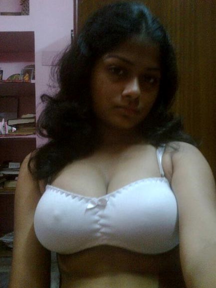 Indian Amateur Selfie Babes - Hot Indian Amateur Girls New Leaked XXX Pics