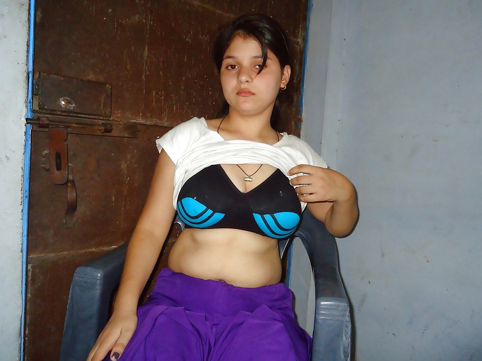 Hardcore Indian Sex Boobs - Sexy Naked Indian GFs XXX Porn Pics